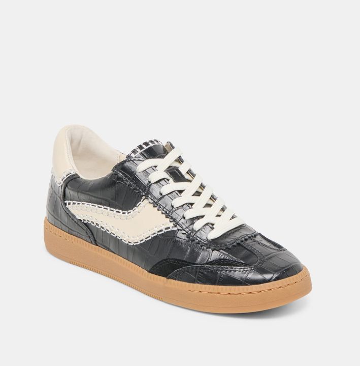 Notice Stitch Sneaker