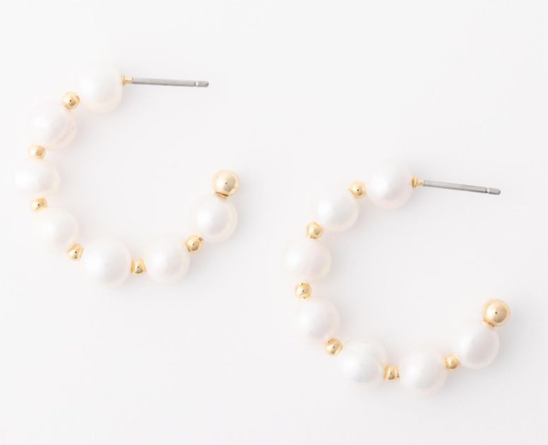 Miley Gold Pearl Earrings