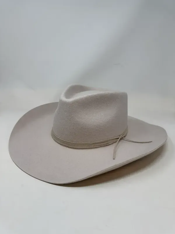 Vega Hat