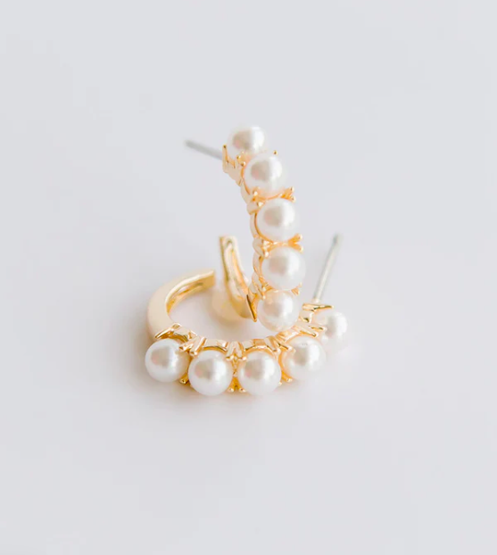 47494 Jeanine Small Gold Earrings
