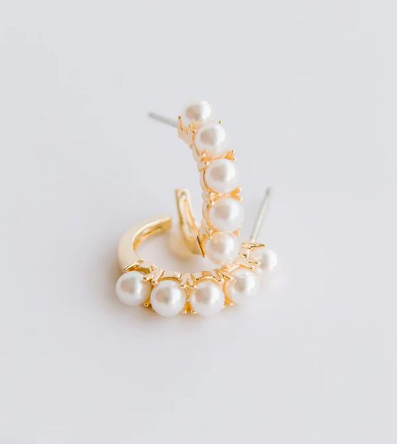 47494 Jeanine Small Gold Earrings