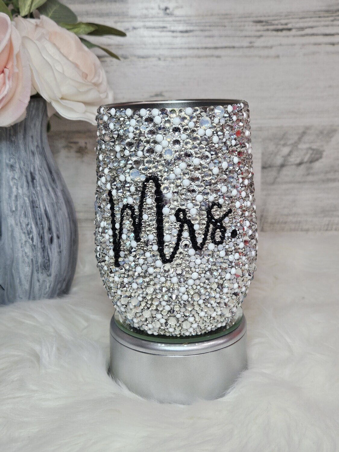 Mrs. Rhinestone Wine tumbler (15oz)