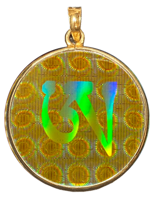 NYTK and RSPD on 18K Gold Setting