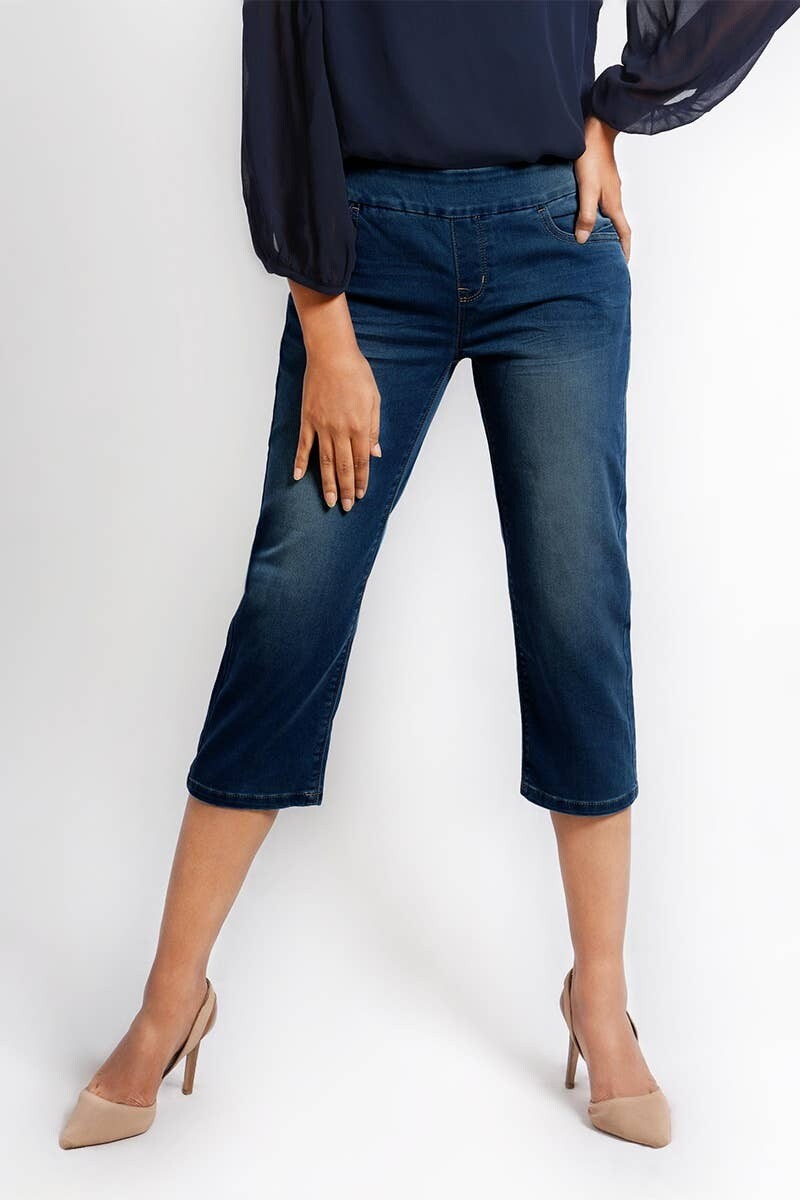 OLGYN Denim Pull-On Jegging Capri Jeans