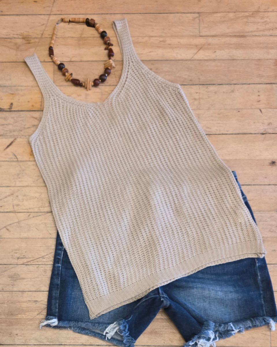DT Tank Top Sweater