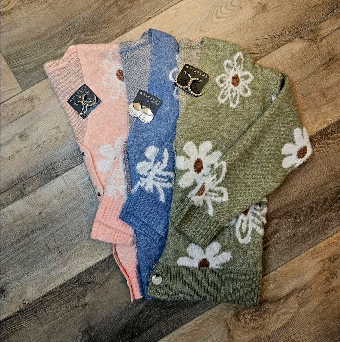  DT Daisy Button Cardigan