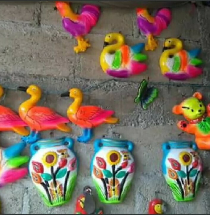 Adornos de cerámica para la pared