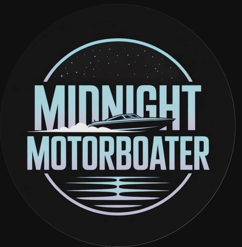 Midnight Motorboater