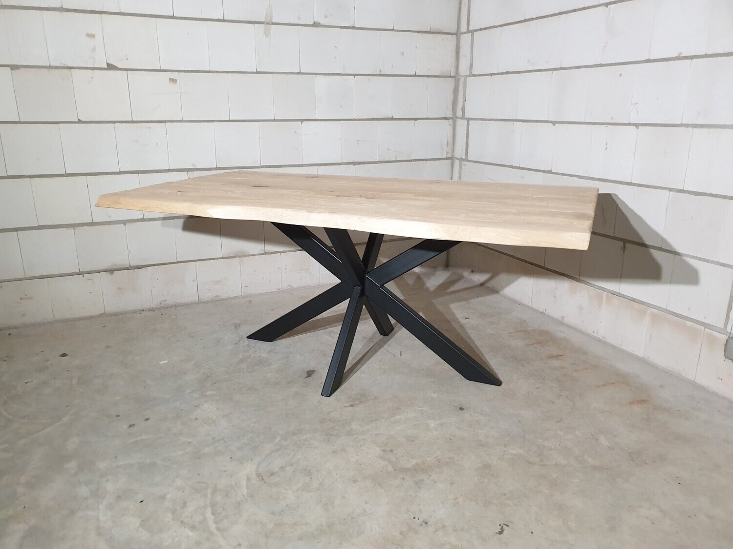 QUALITÄTS Produkt "Spider" 8 x 4