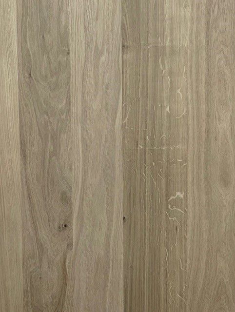 200 x ca. 102 x 4,5 cm Tischplatte Eiche mit Schweizer Kante