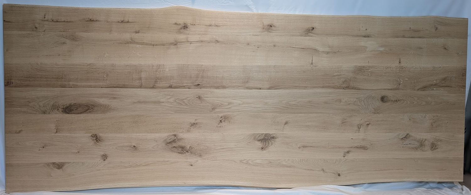 260 x ca. 97 - 99 x 4 cm Eiche geschliffen, Massivholz Tischplatte Baumkante