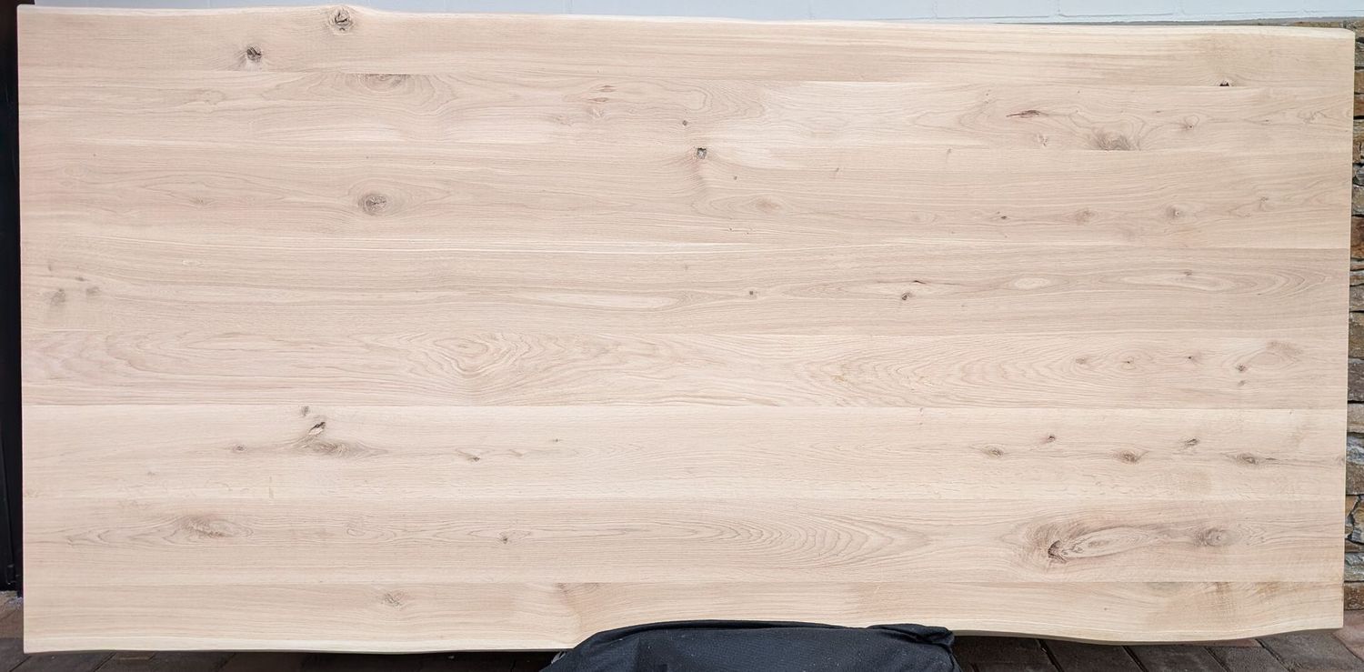 220 x ca. 101 - 107 x 4 cm Eiche Massivholz Tischplatte Baumkante 220 x ca. 101 - 107 x 4 cm Eiche Massivholz Tischplatte Baumkante