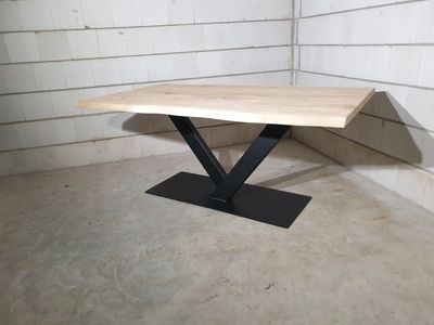 QUALITÄTS Produkt Tischgestell Modell QUALITÄTS Produkt Tischgestell Modell "V" Groß 120 x 48 cm
