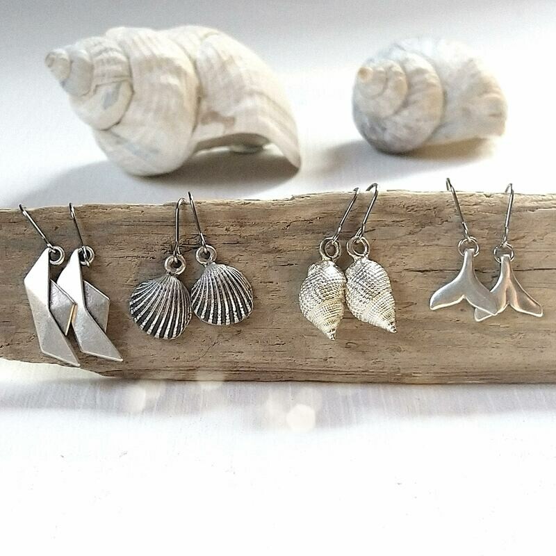Maritime versilberte Ohrringe