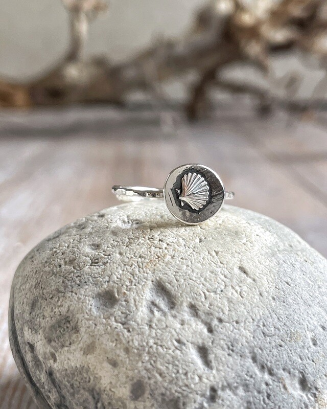 Kunst mol kieken! Handgemacht: 925er Silber Ring „Muschel“ Kunst mol kieken! Handgemacht: 925er Silber Ring „Muschel“