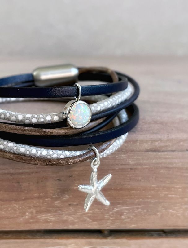 Lederarmband 925er Silber Seestern/synth. Opal Lederarmband 925er Silber Seestern/synth. Opal