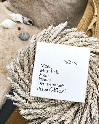 Schild Schild "Meer, Muscheln & ein kleines Bernsteinstück..."