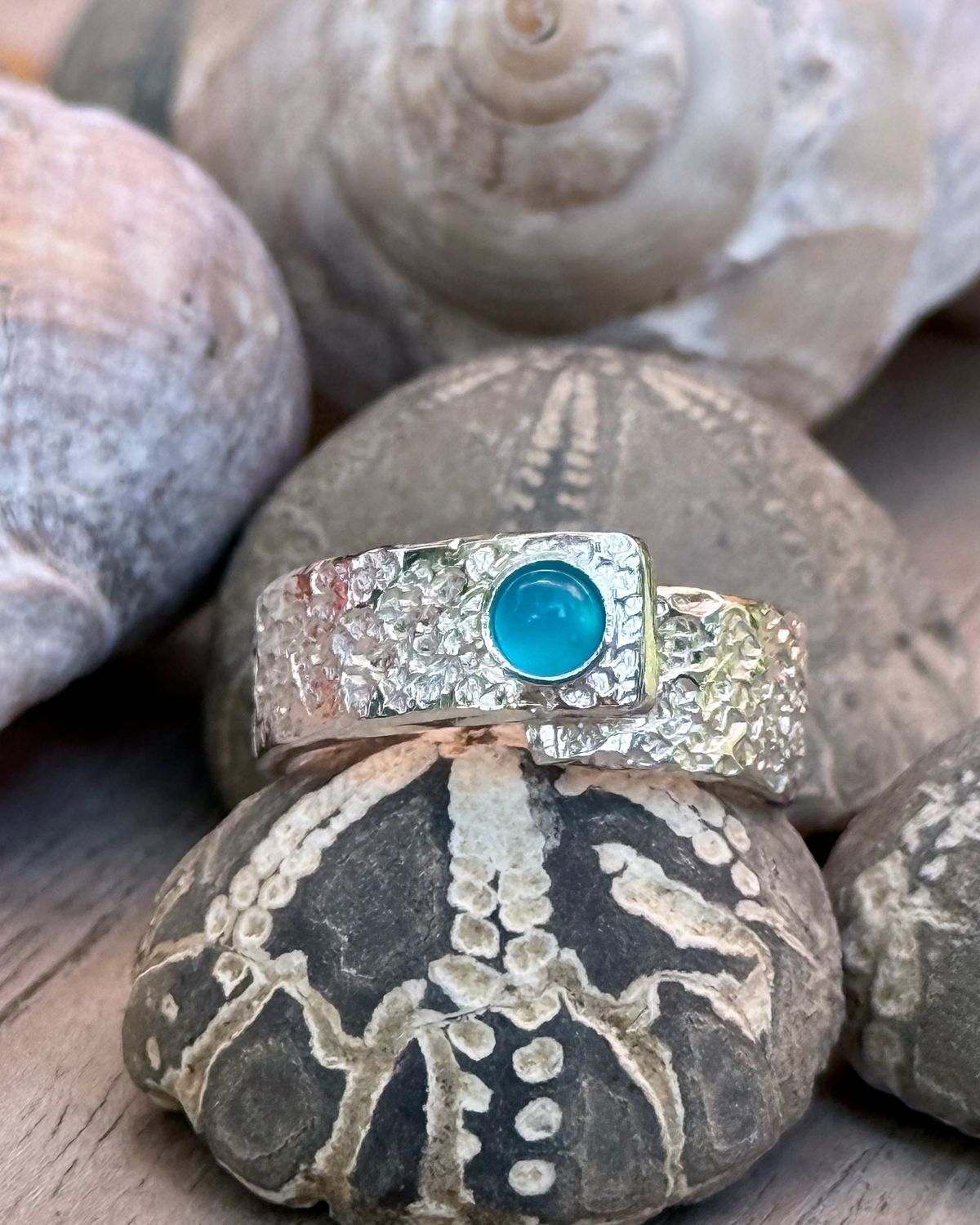 Meerfein Ring, verstellbar, mit Stein nach Wahl, handgeschmiedet ? 999er Feinsilber Meerfein Ring, verstellbar, mit Stein nach Wahl, handgeschmiedet ? 999er Feinsilber