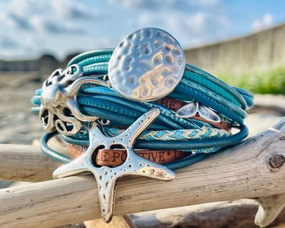 Lederarmbänder
