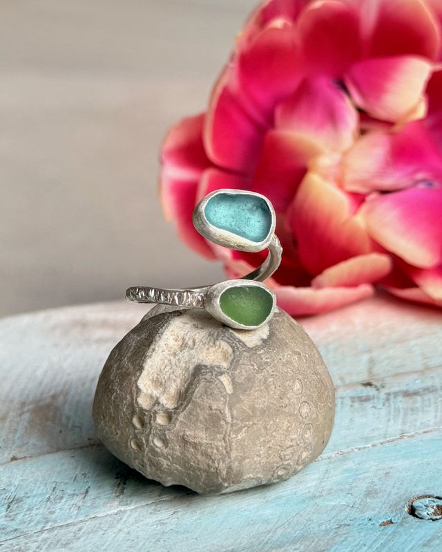 Meerfein ? Seeglasring, handgemacht aus 925/999er Silber