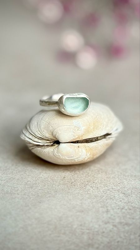 Meerfein ? Seeglasring, handgemacht aus 925/999er Silber