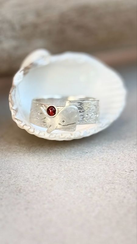 ❤️ Handgefertigter Pottwal Ring  ?  ein kleines Unikat aus 925er Silber, 3mm Stein