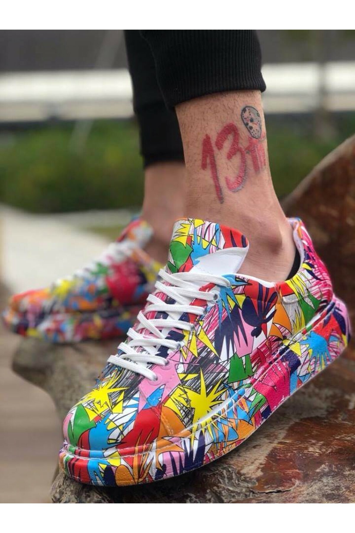 chekich red bomb sneakers