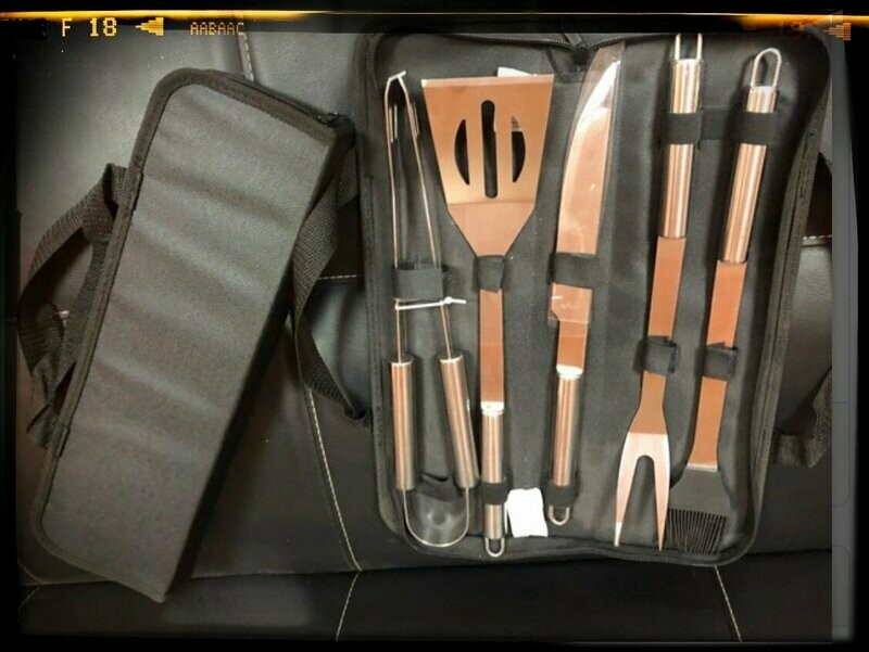Accesorios con maletín para barbacoa