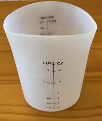 Silicone Flexible 2-Cup Measuring Cup