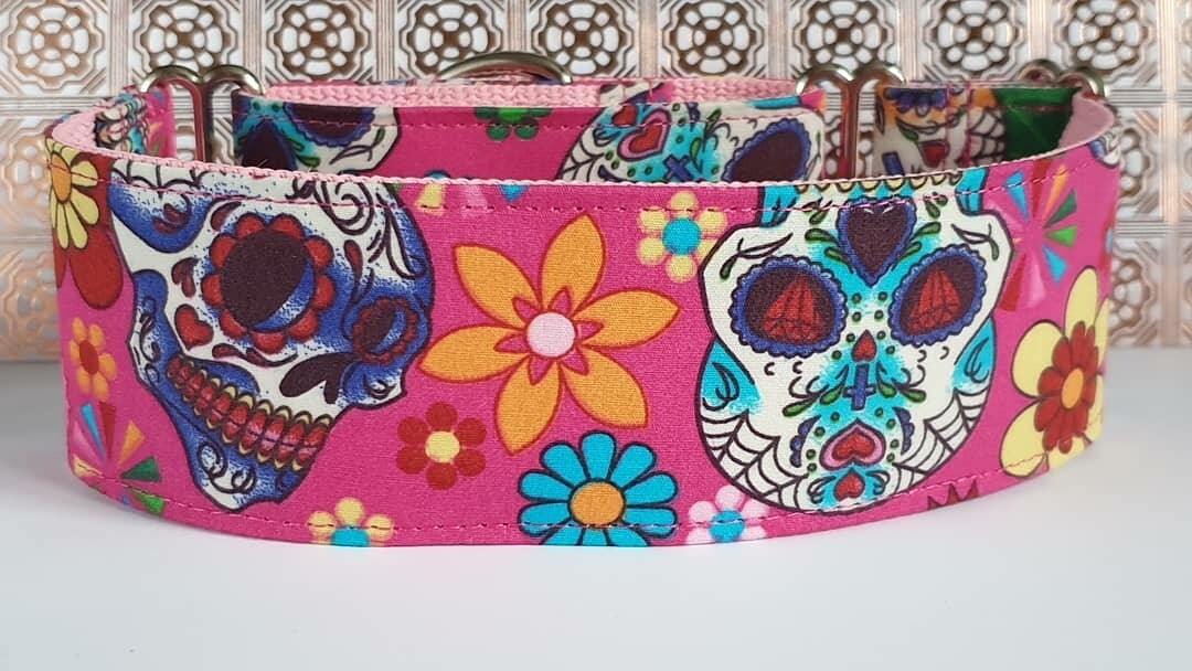 Collar &#39;Sugar Skulls&#39; Pink