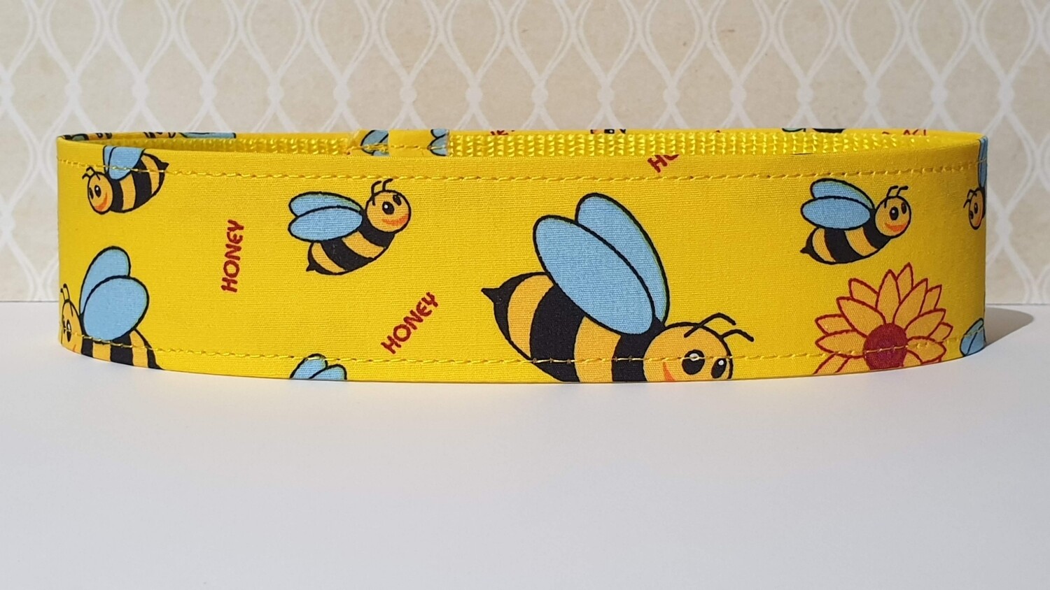 Yellow Honey Bee Collar