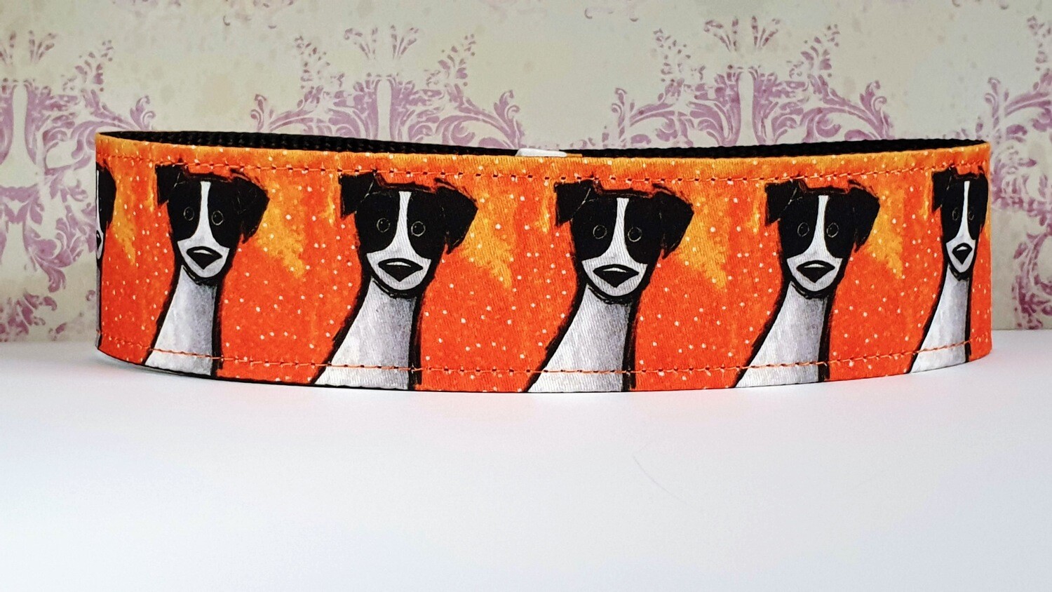 Collar &#39;Hi There&#39; Design by Hayley Trampenau