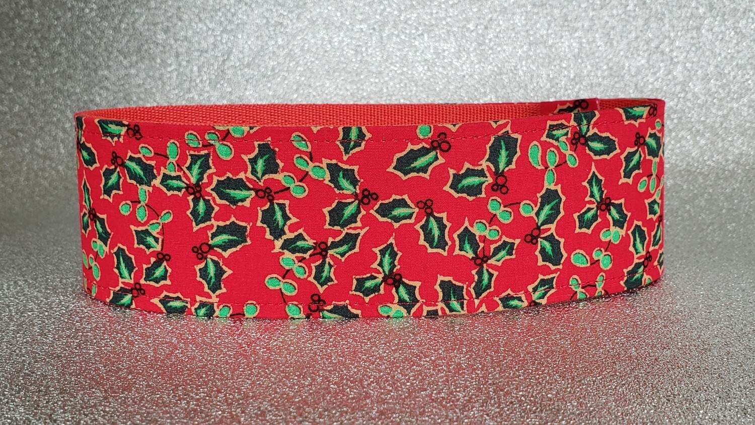Christmas Holly Dog Collar Design