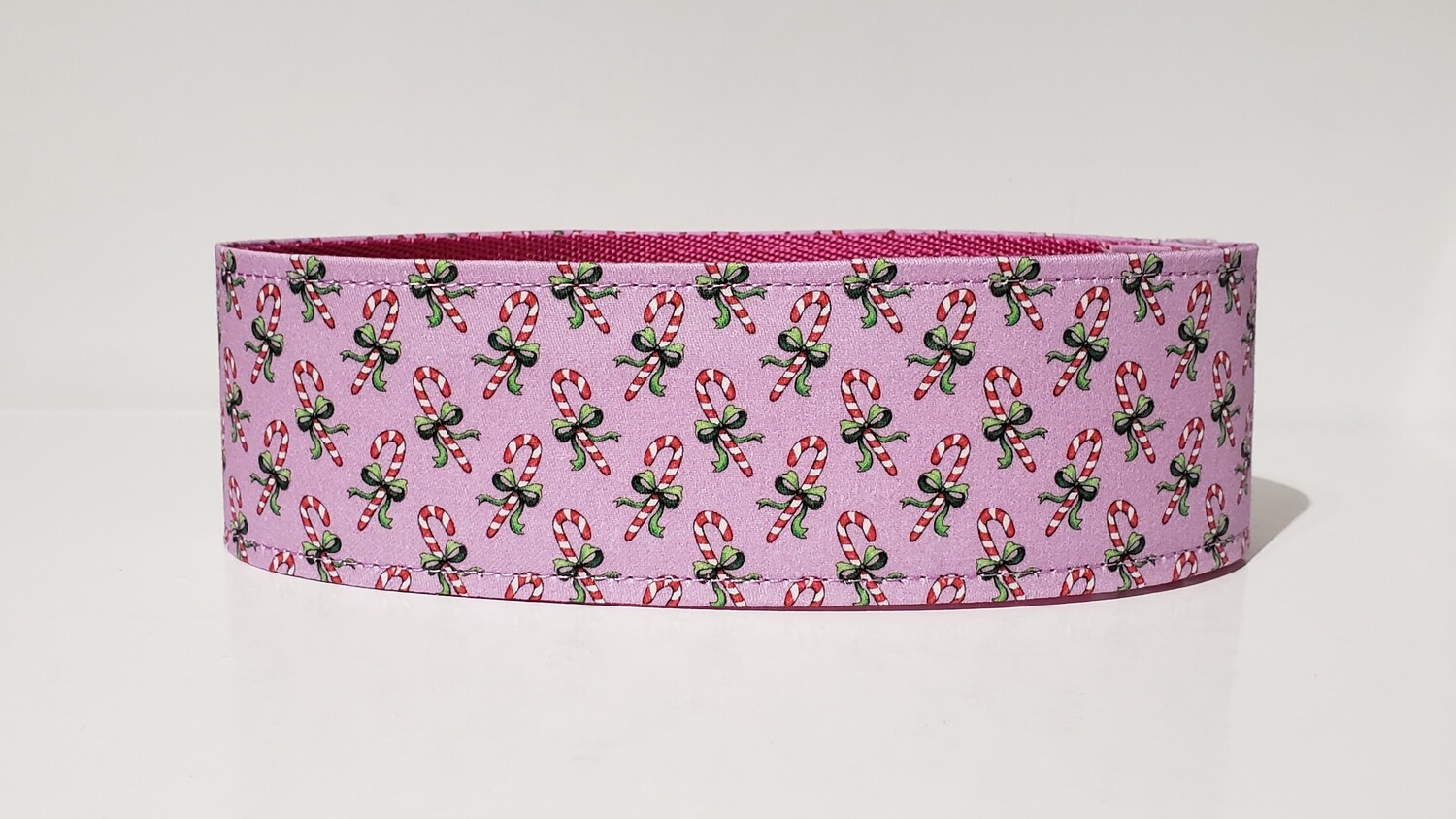 Christmas Dog Collar With Candy Cane Design