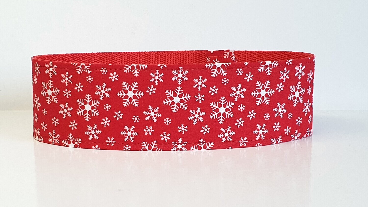 Red Christmas Dog Collar With White Snowflake Design