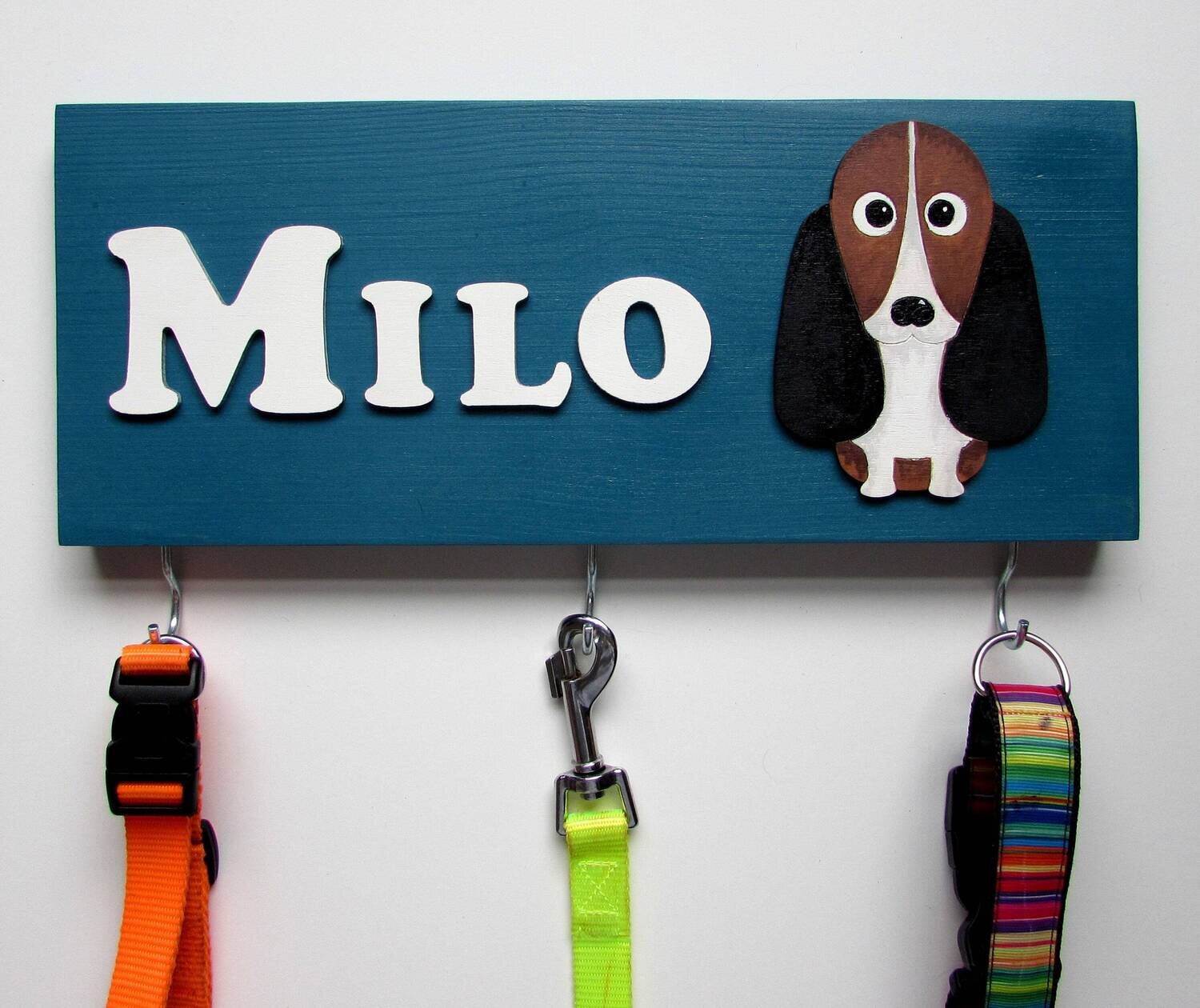 Personalised Basset Hound Lead Holder, Leash Holder, New Home Gift, Spring Decor, Dog Owner Gift
