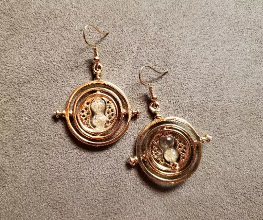 Hourglass Earrings