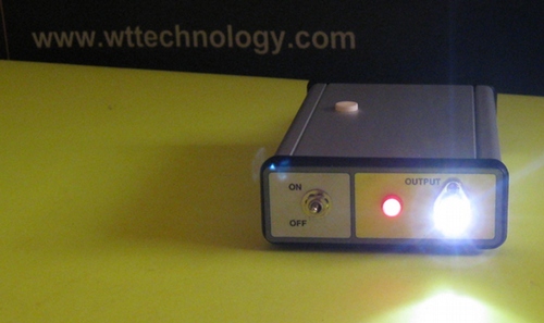 LE-1W-CM: Compact single- channel fiber coupled LED source, (constant power) White