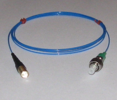 M015: Fiber pigtailed optical collimator; mm AFS 105/125 um; NA~0.22