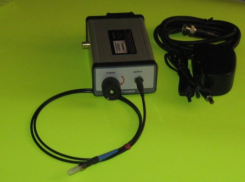 LE1B-CE: High power fiber coupled LED source, ~450 nm