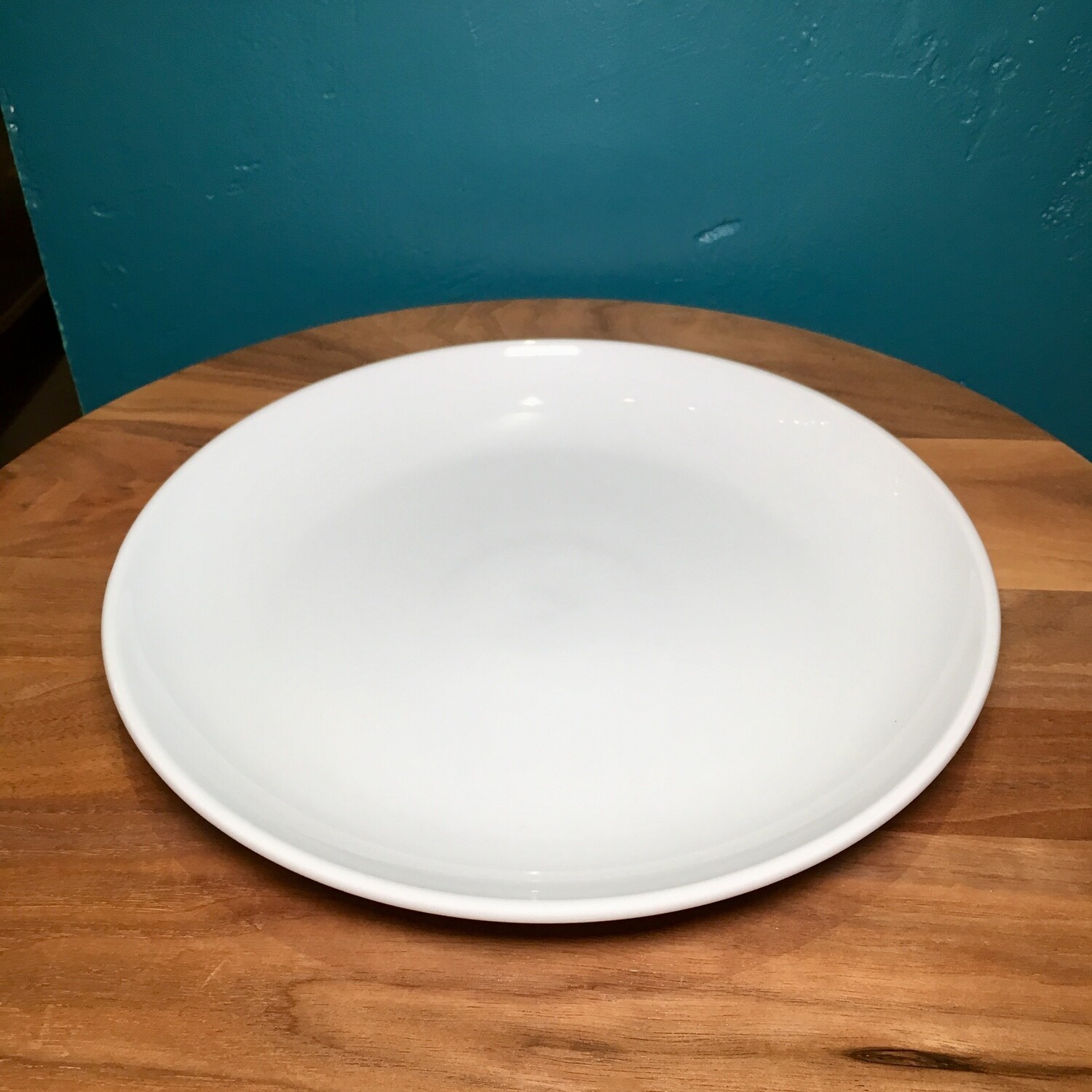 White Porcelain Plate - 8.5&quot;