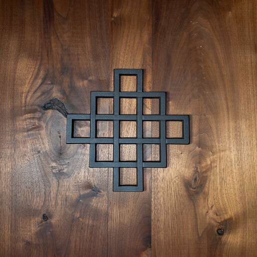 Iron Trivet &quot;Fence&quot;