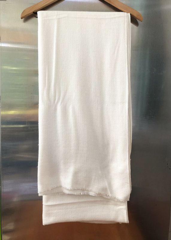 Cashmere Throw Blanket - Diamond Pattern White