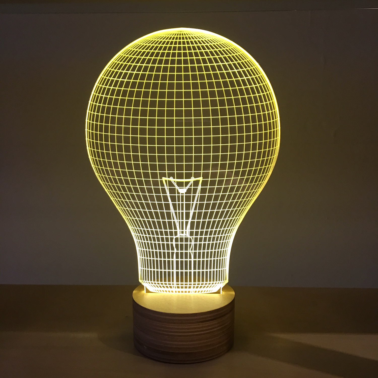 2D Lamp- Yellow Bulb