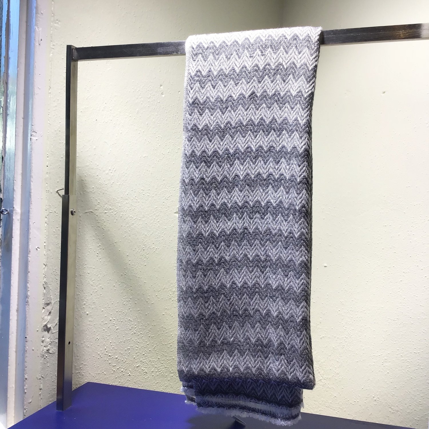 Cashmere Scarf Grey Pattern
