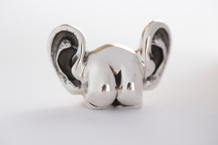 Arsch mit Ohren aus massivem Sterlingsilber