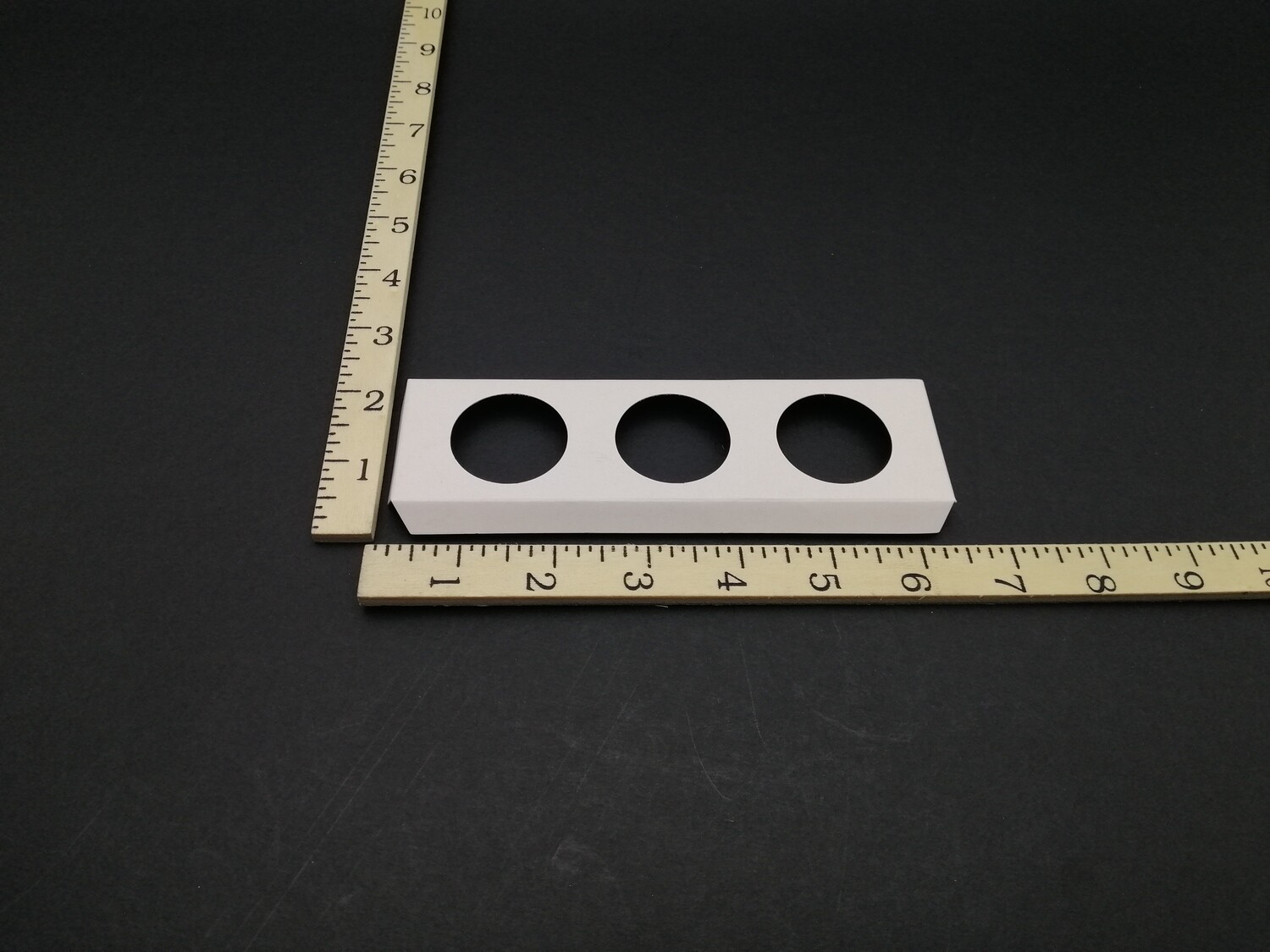3N1 MINI CUPCAKE HOLDER 20`S