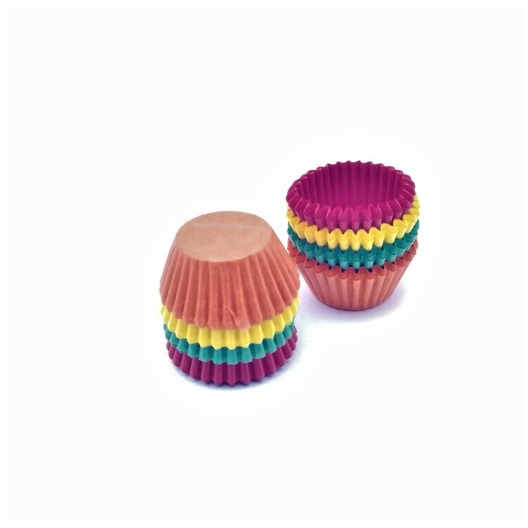BAKING CUPS ¾oz COLORED 400&#39;s