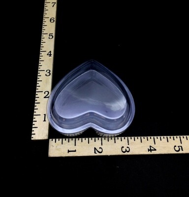 SL010 SMALL CLEAR TAMBOK HEART 10&#39;s