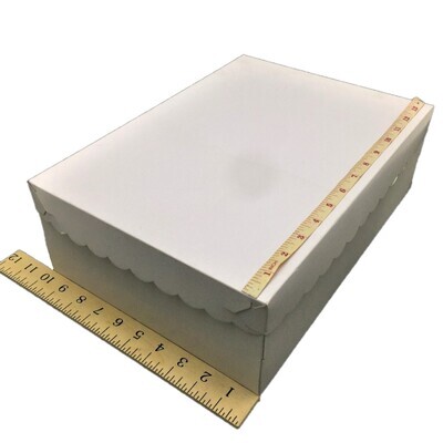 10&quot; X 14&quot; X 4½&quot; SCALLOPED ALL WHITE 10&#39;s